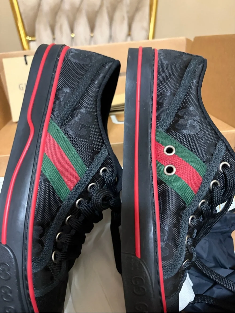 Gucci Black Low-Top Sneakers with Red & Green Web Stripe